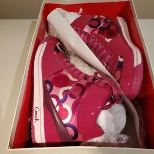Coach Signature High top sneaker